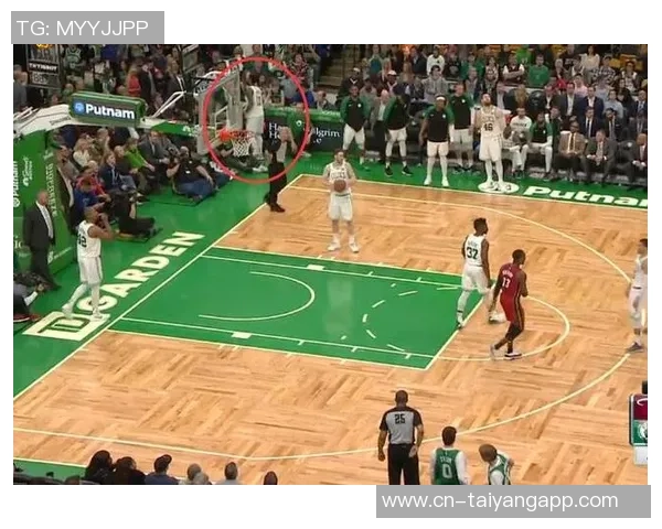 小桥谈球队防守提升秘诀强调沟通与转换进攻的默契配合